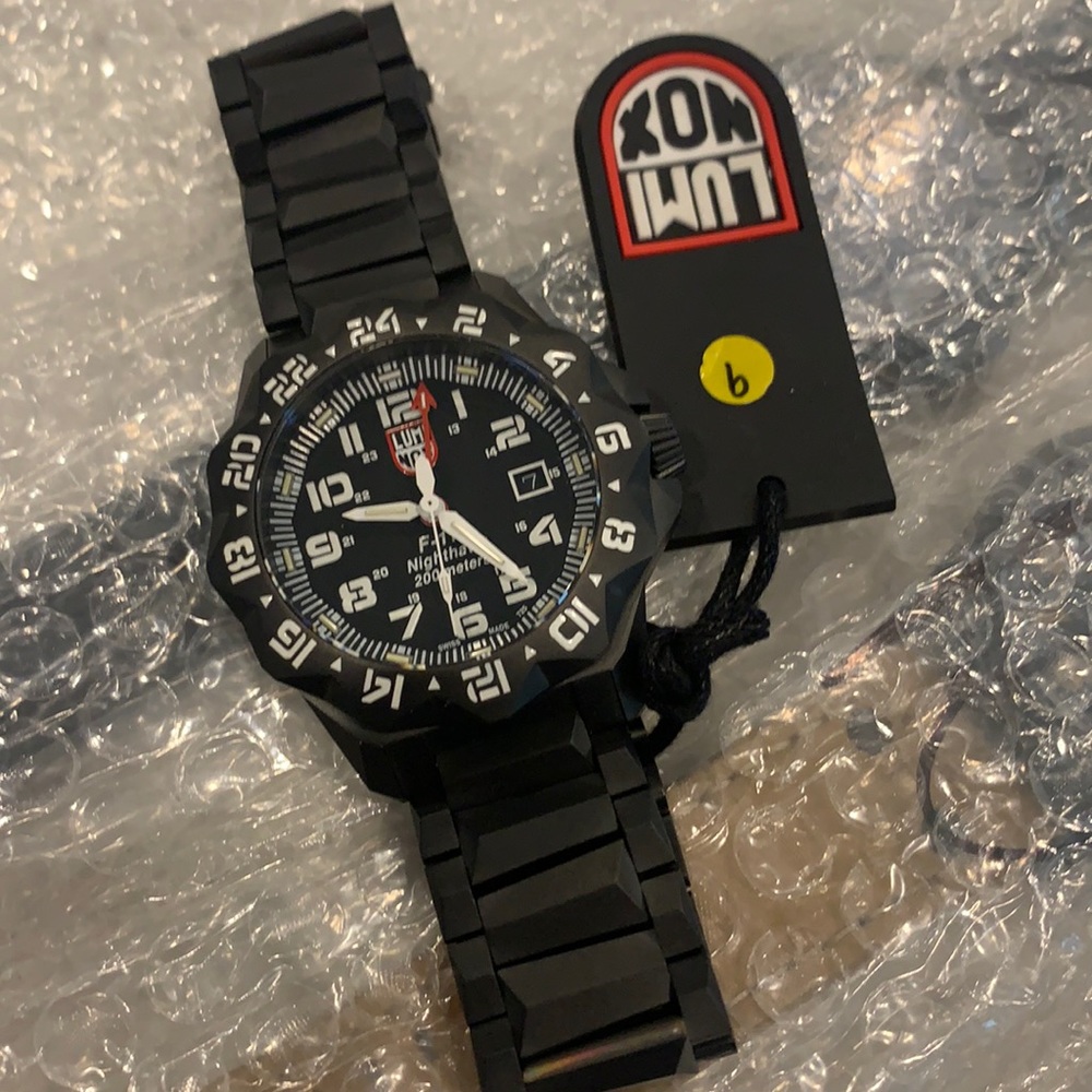 Luminox F-117 Nighthawk braclet